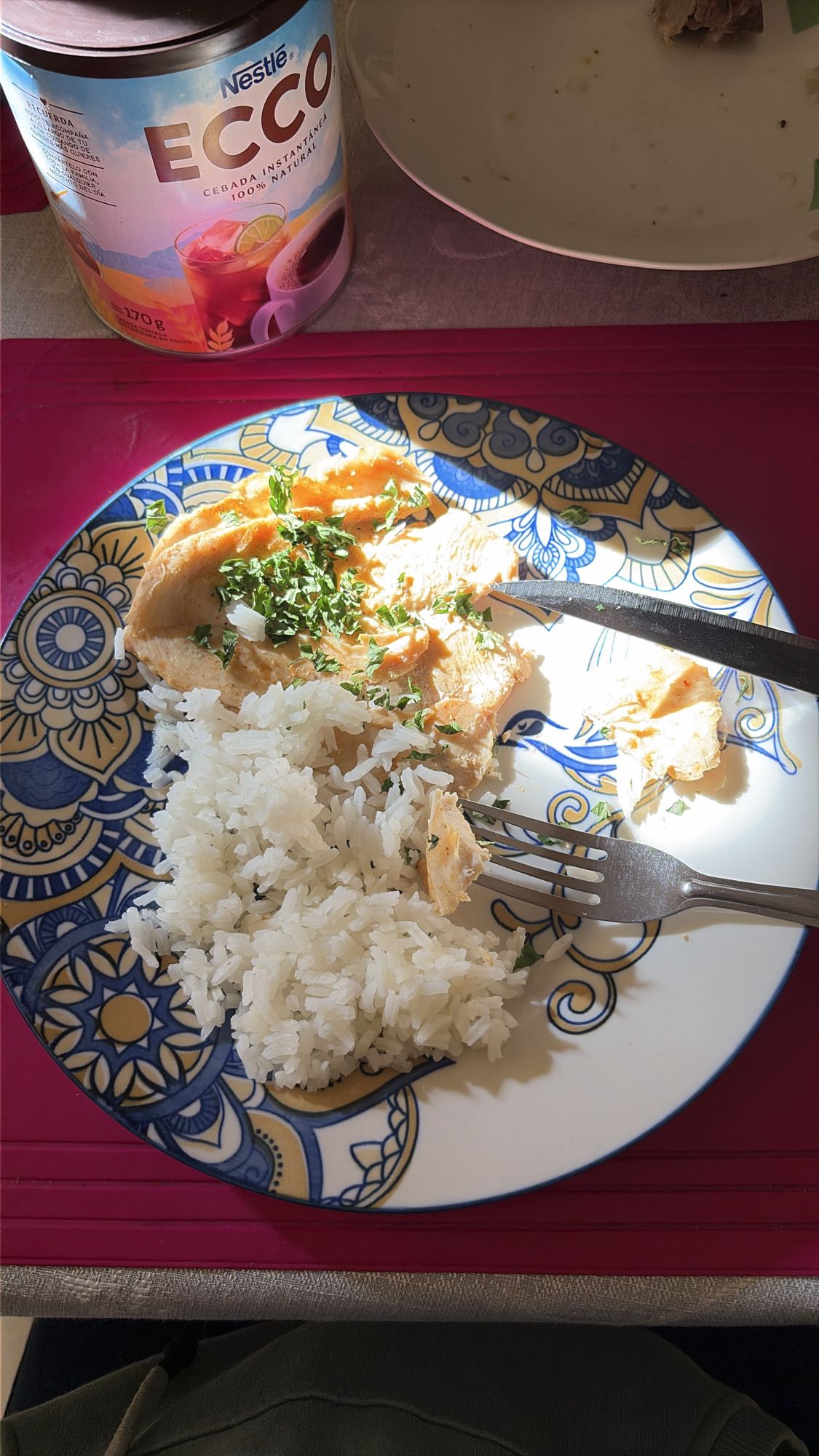 Pollo con arroz y perejil