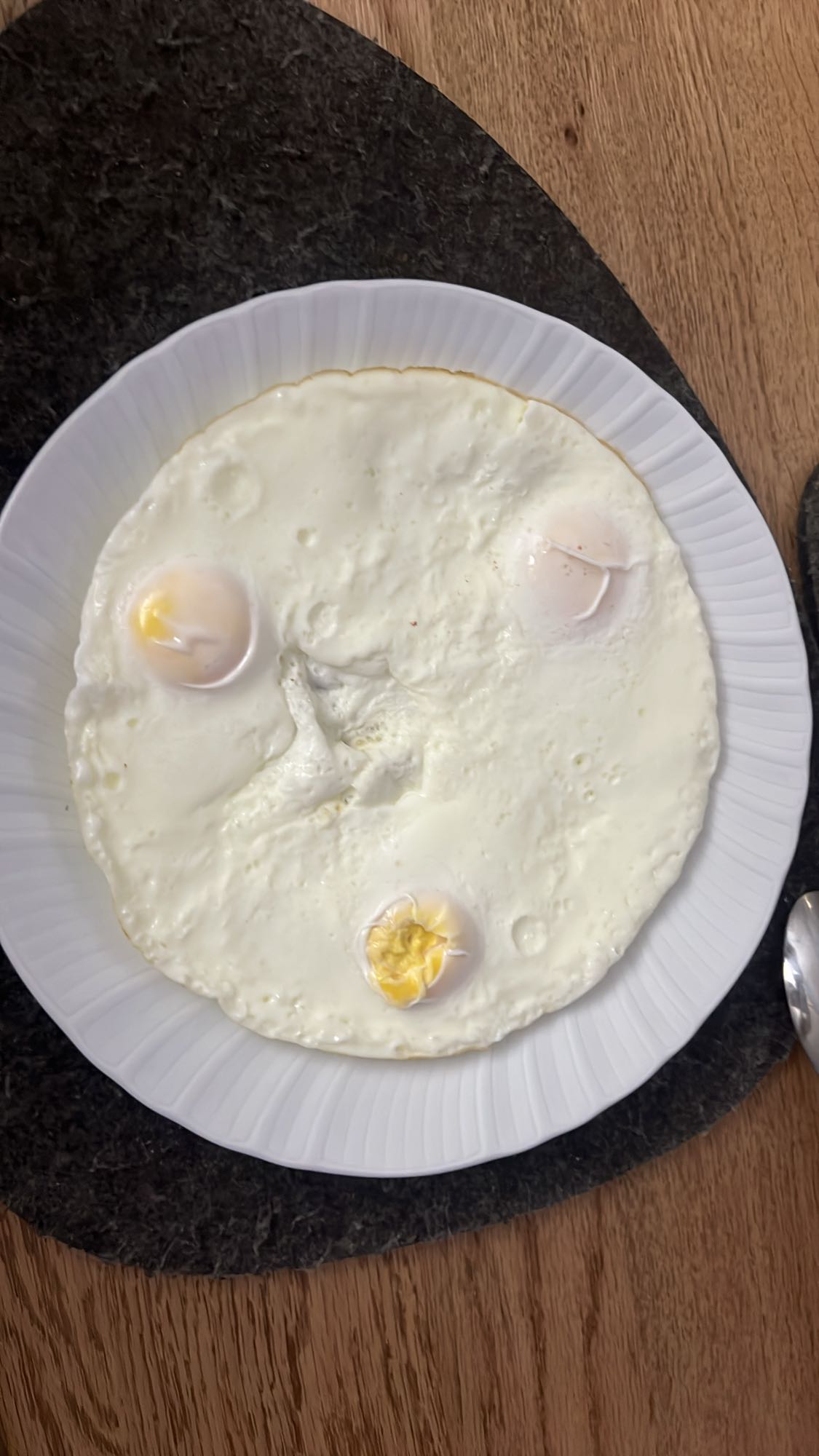 Fried eggs