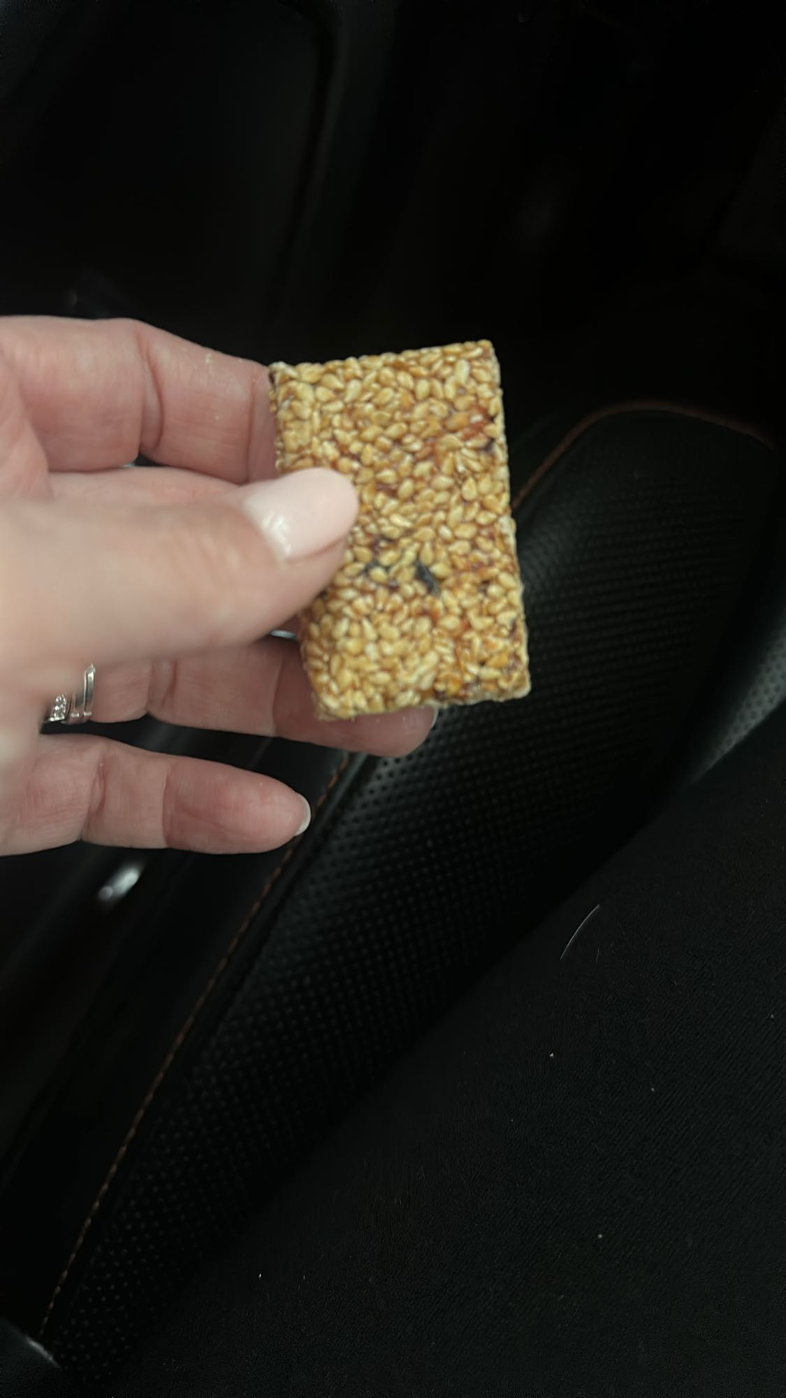 Sesame seed brittle