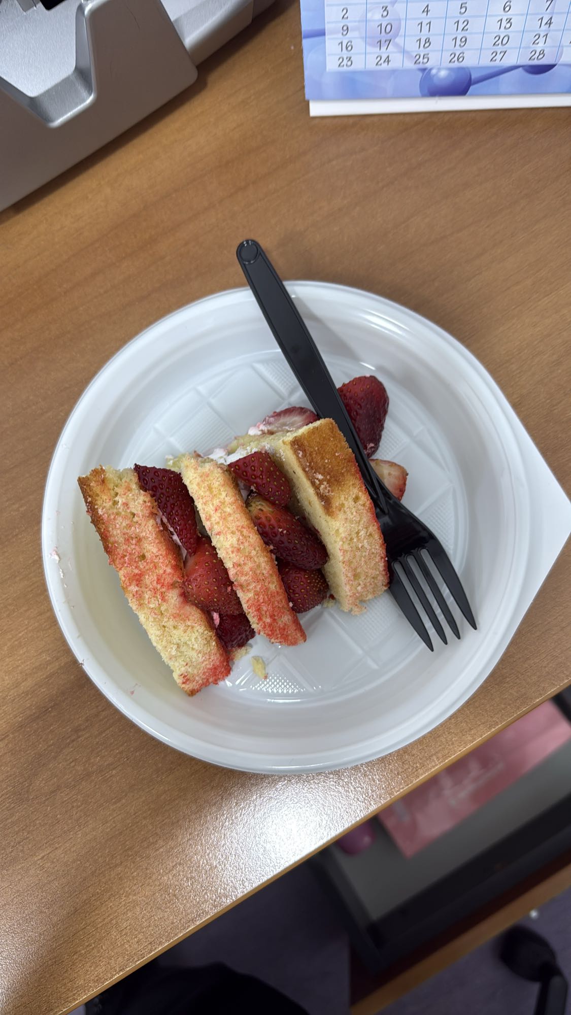 Strawberry shortcake slice