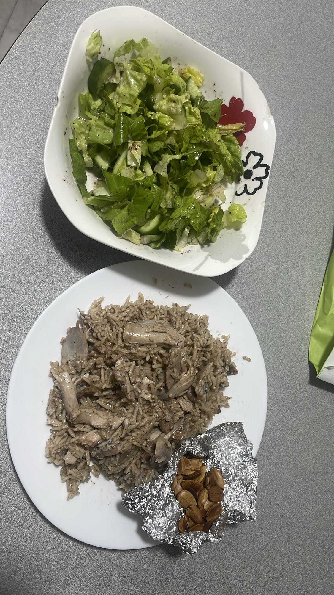 Chicken rice with salad