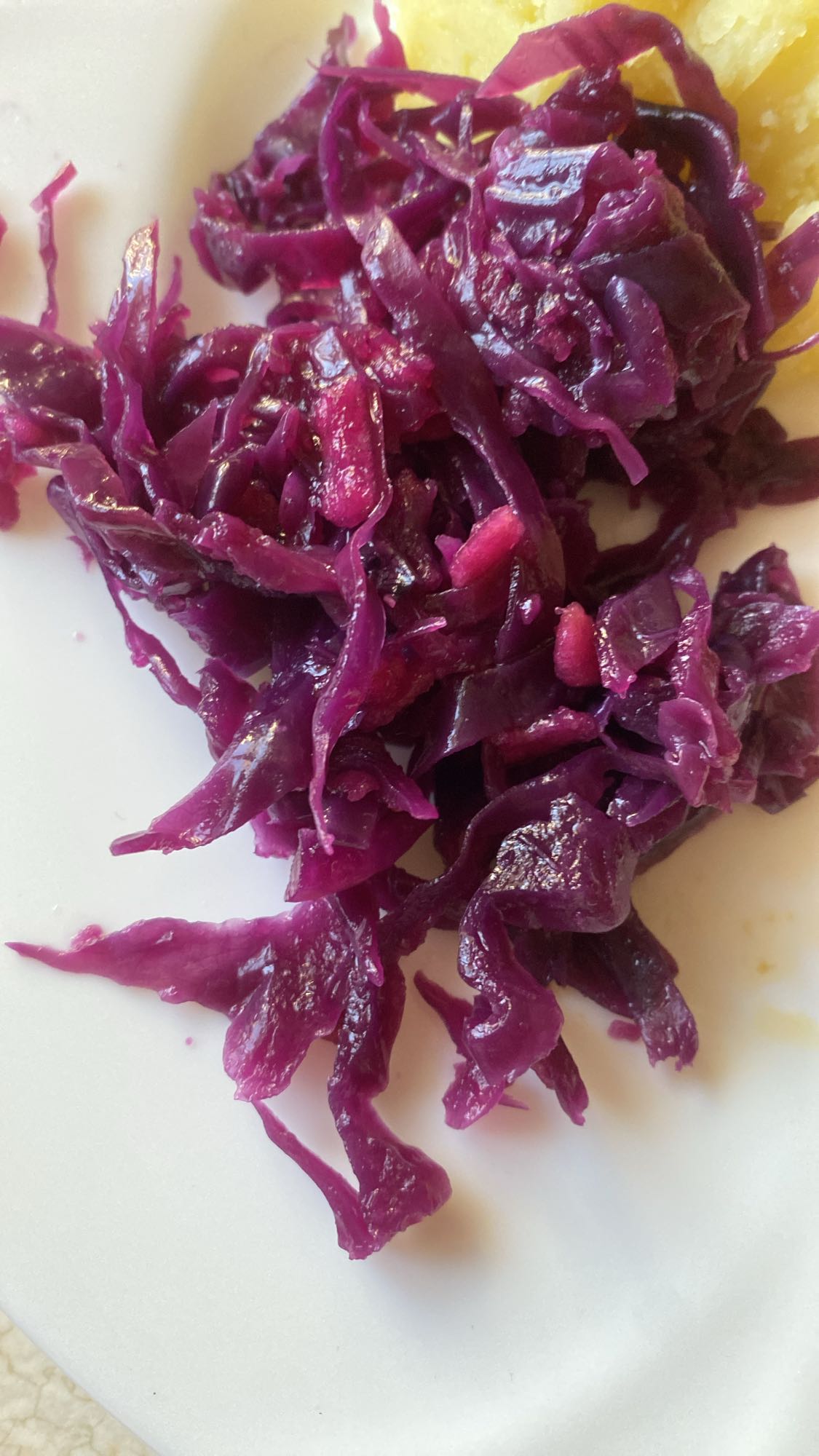 Czerwona kapusta z ziemniakiem