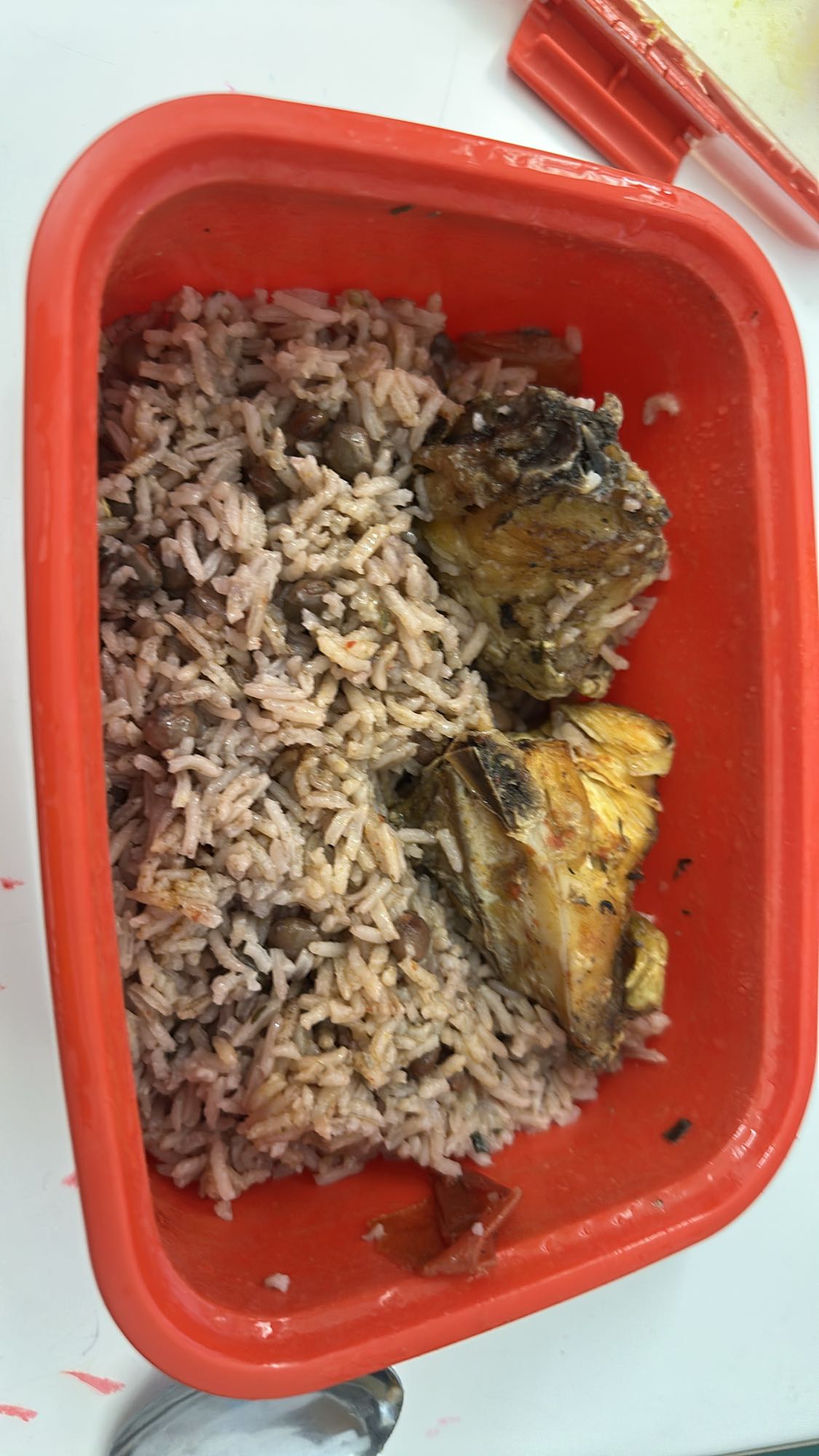 Riz aux haricots et poulet