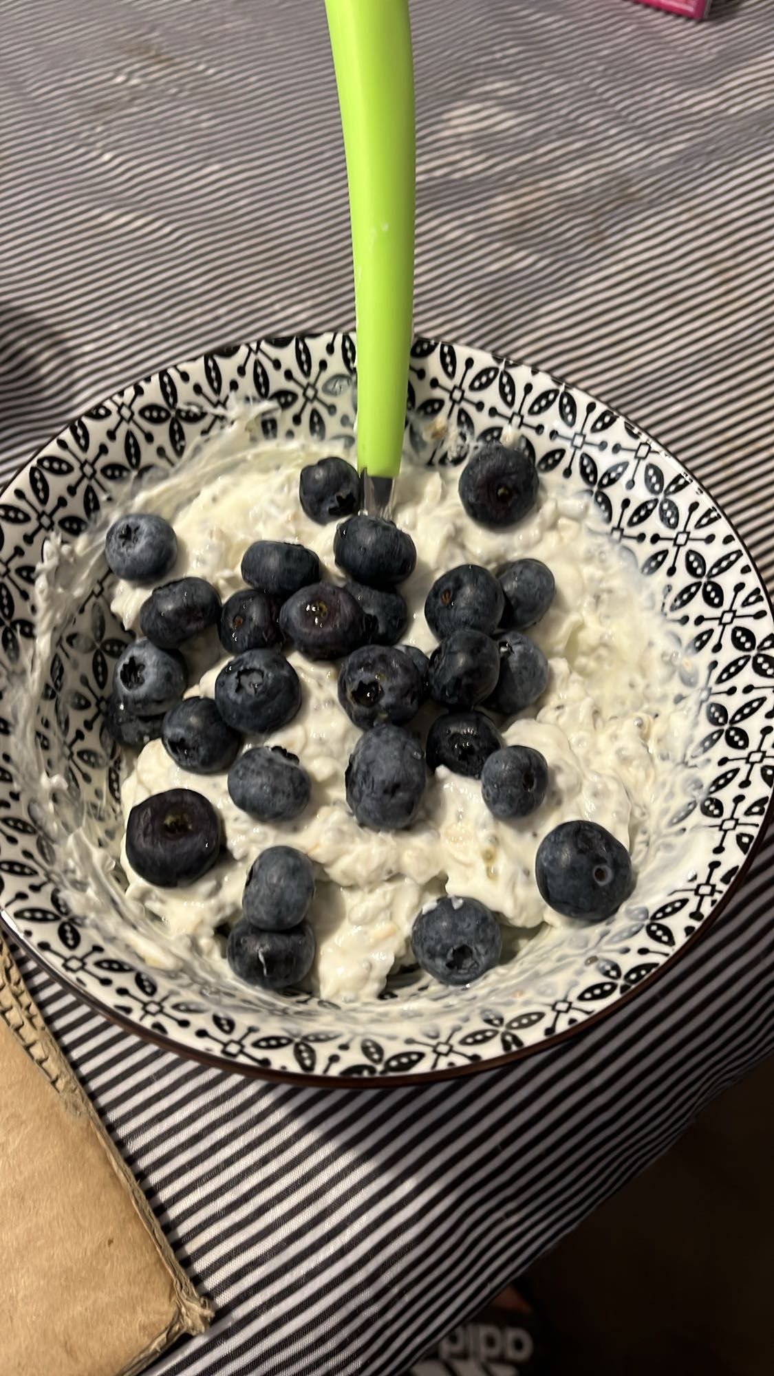 Овесена каша с боровинки