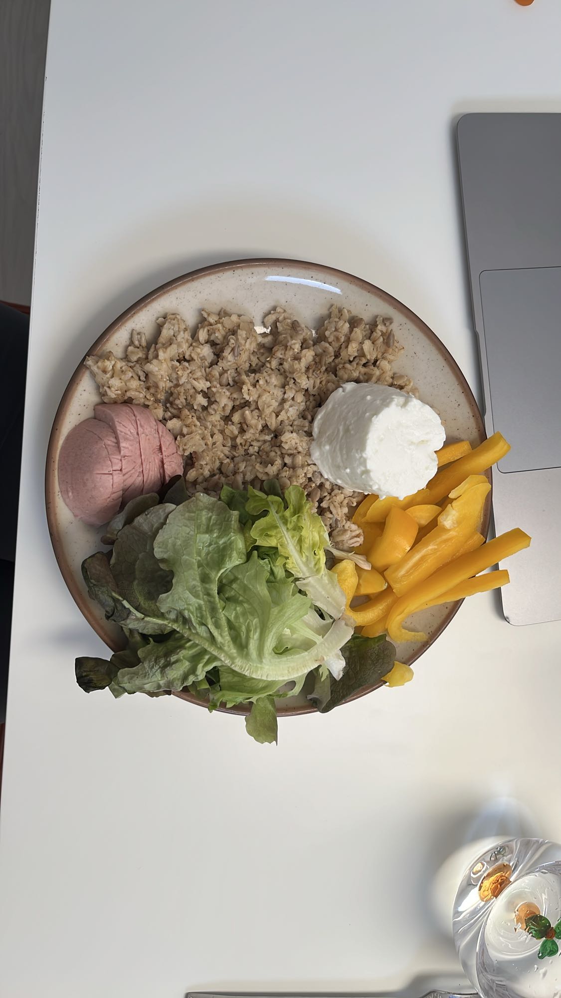 Oats, cheese, salad plate