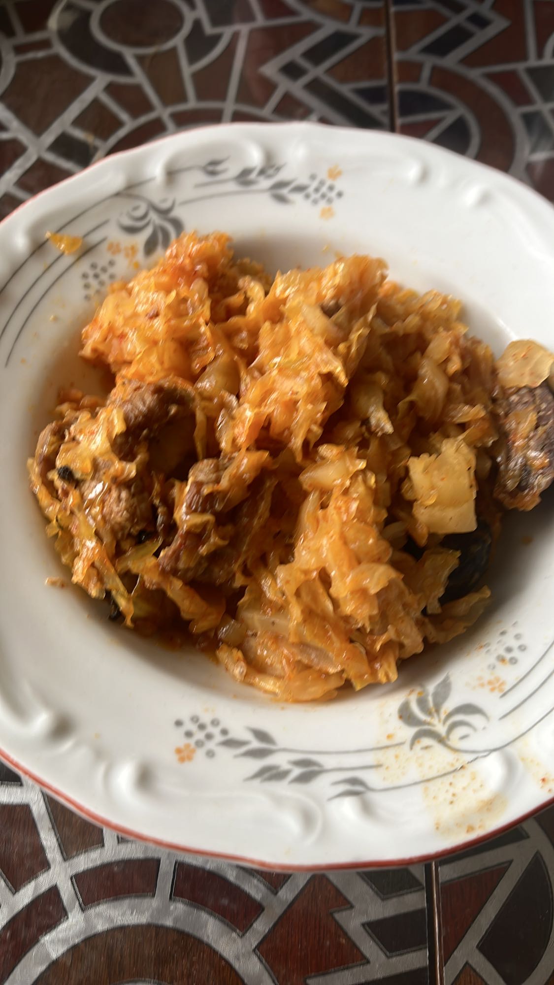 Задушено зеле с месо