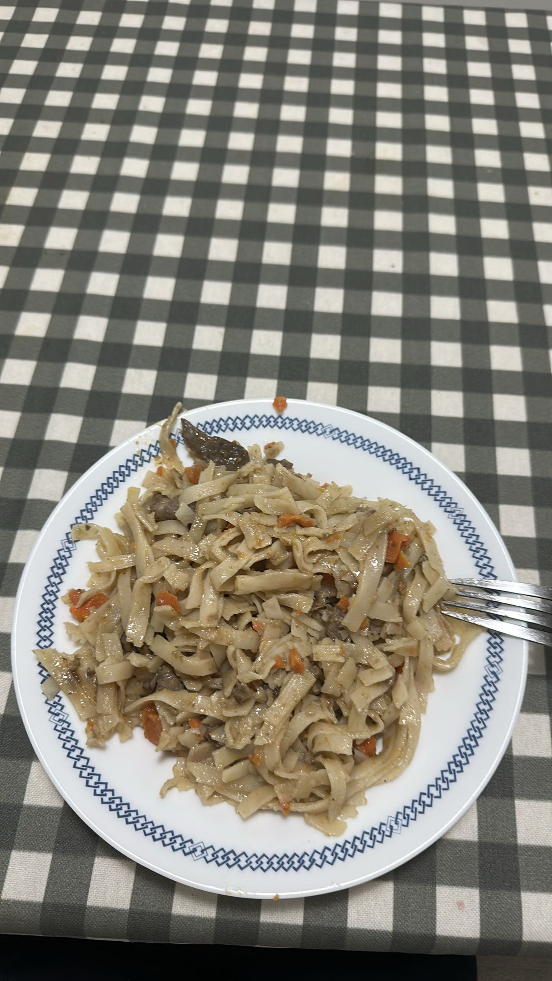 fideos con carne y verduras