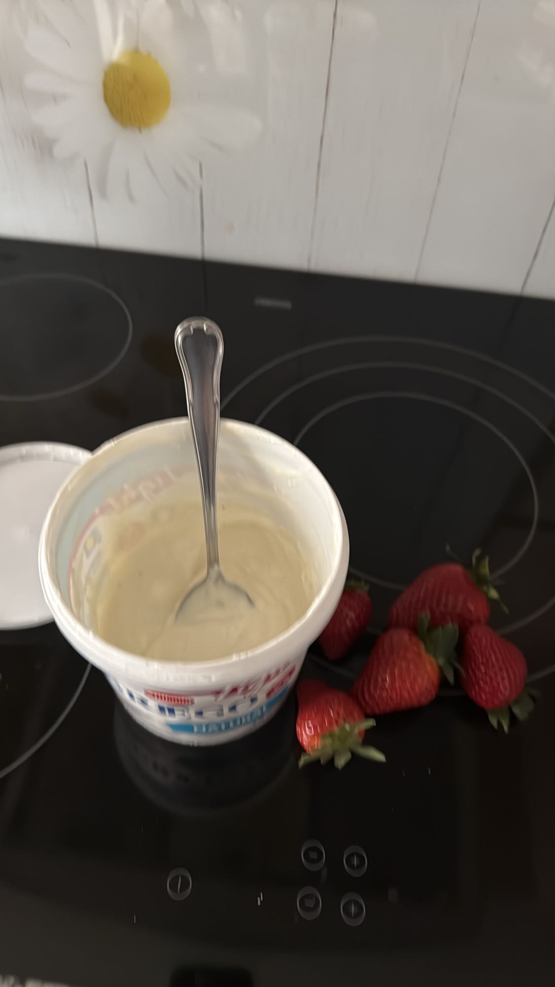 yogur con fresas