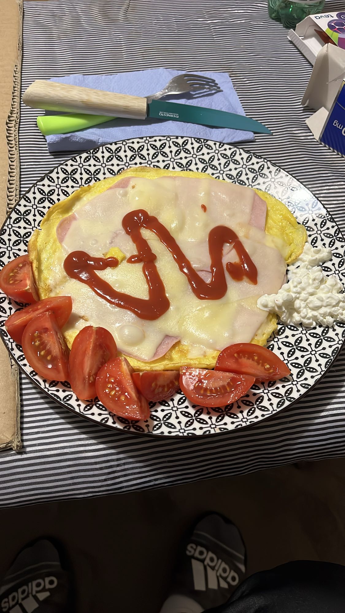 Омлет с шунка и сирене