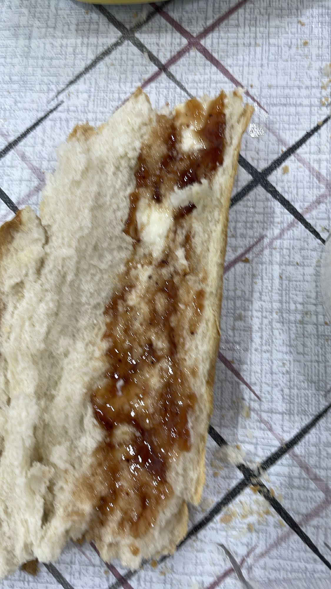 Pain beurre confiture