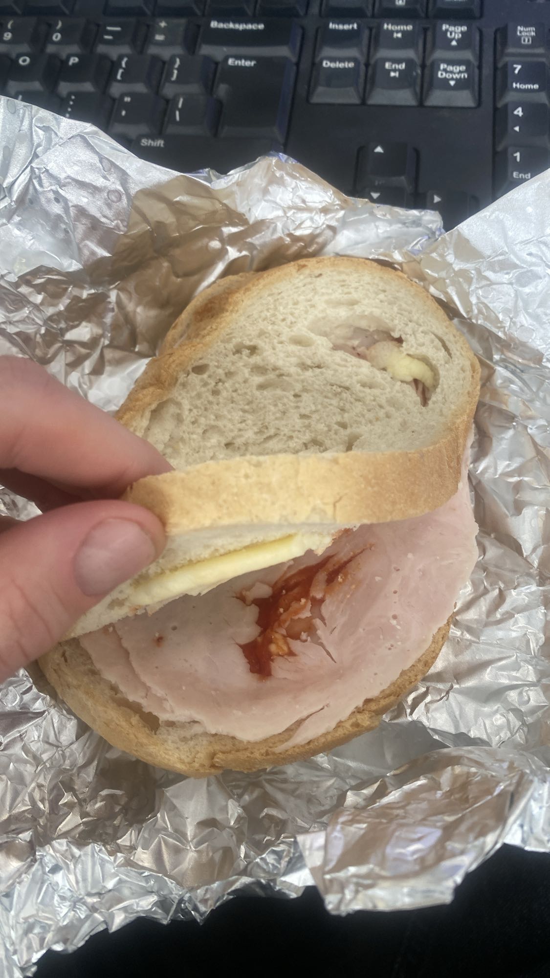 Kanapka z szynką i masłem