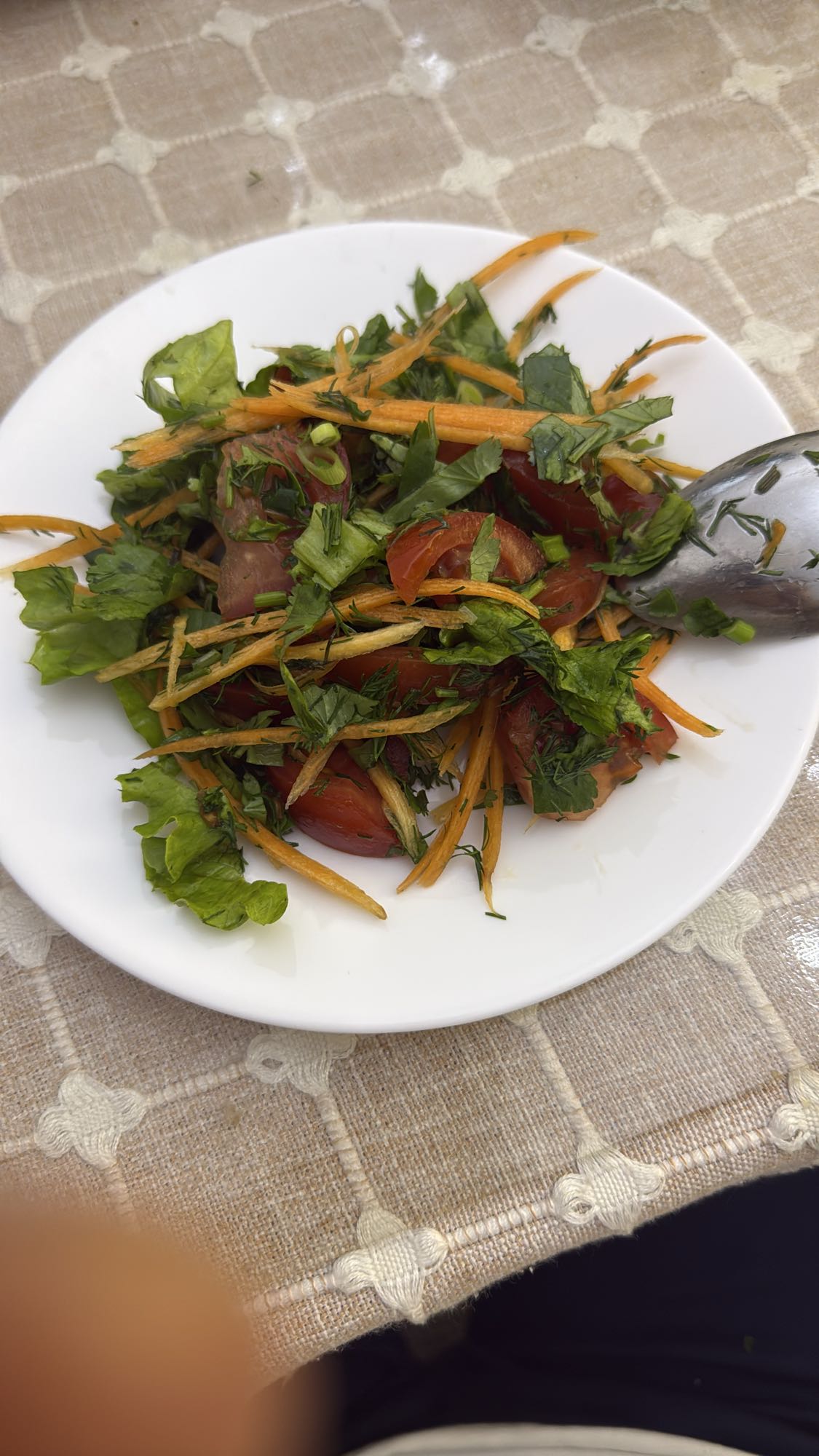 овощной салат с зеленью