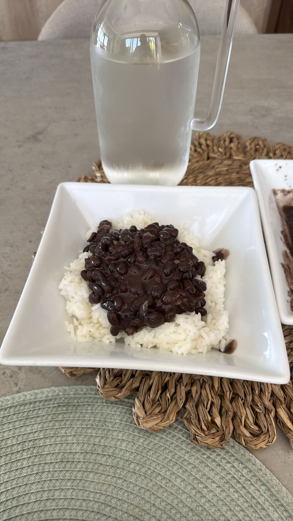 arroz con frijoles negros