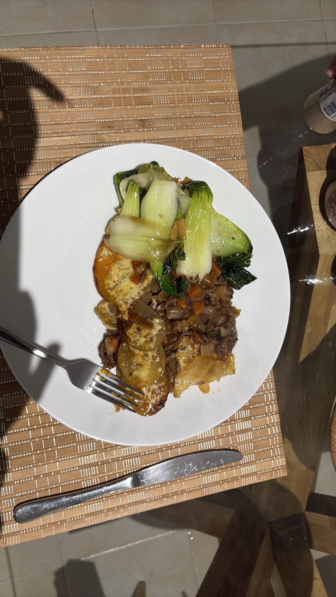 Baked potato with veggies