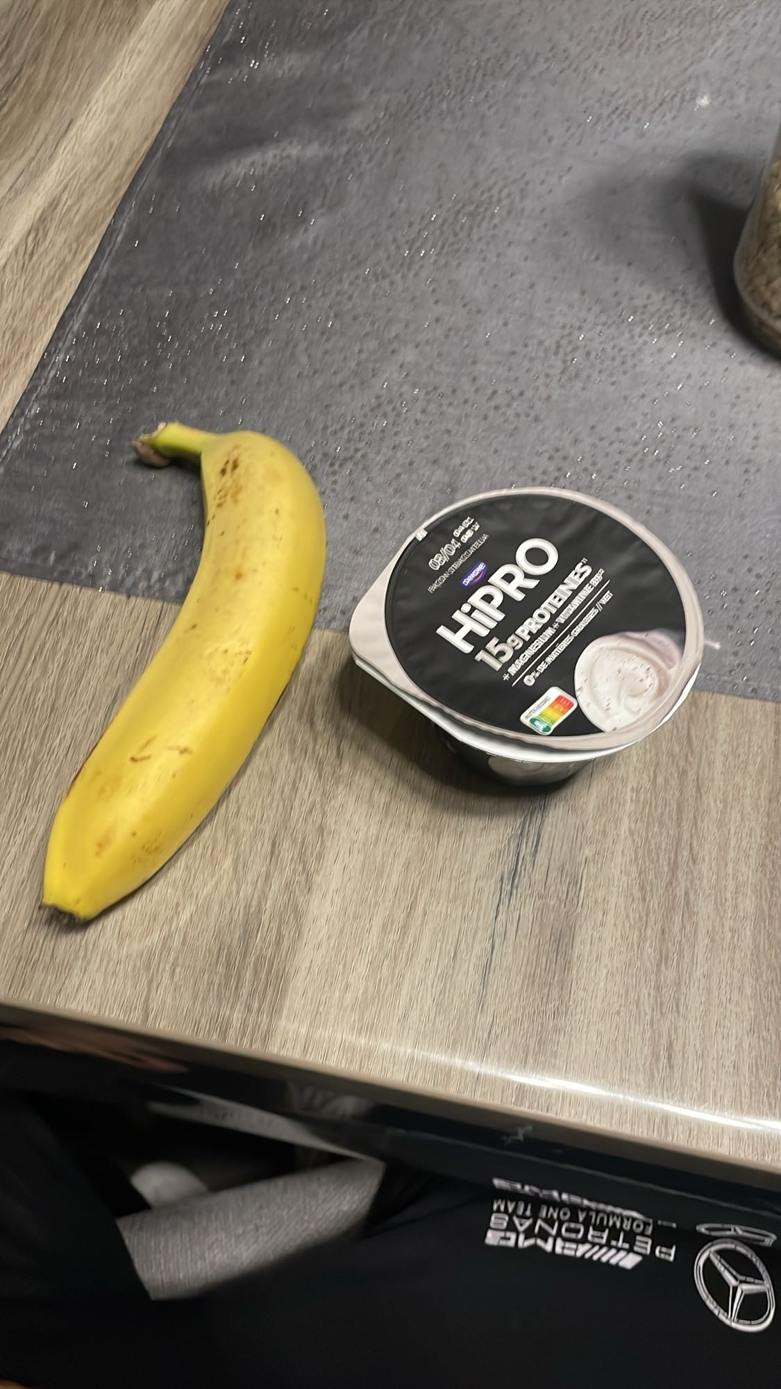 Banane et yaourt protéiné