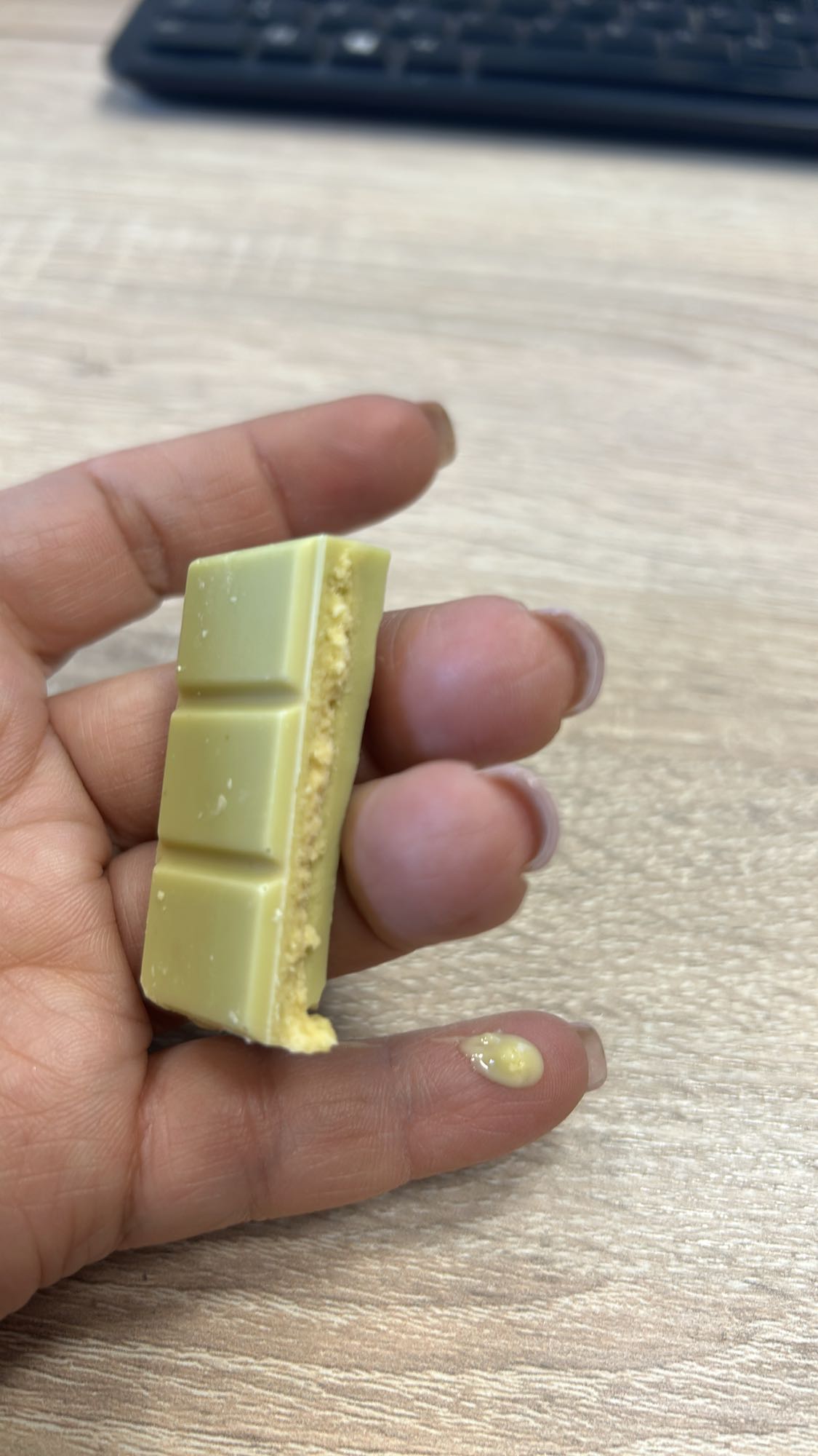 Baton de ciocolată albă