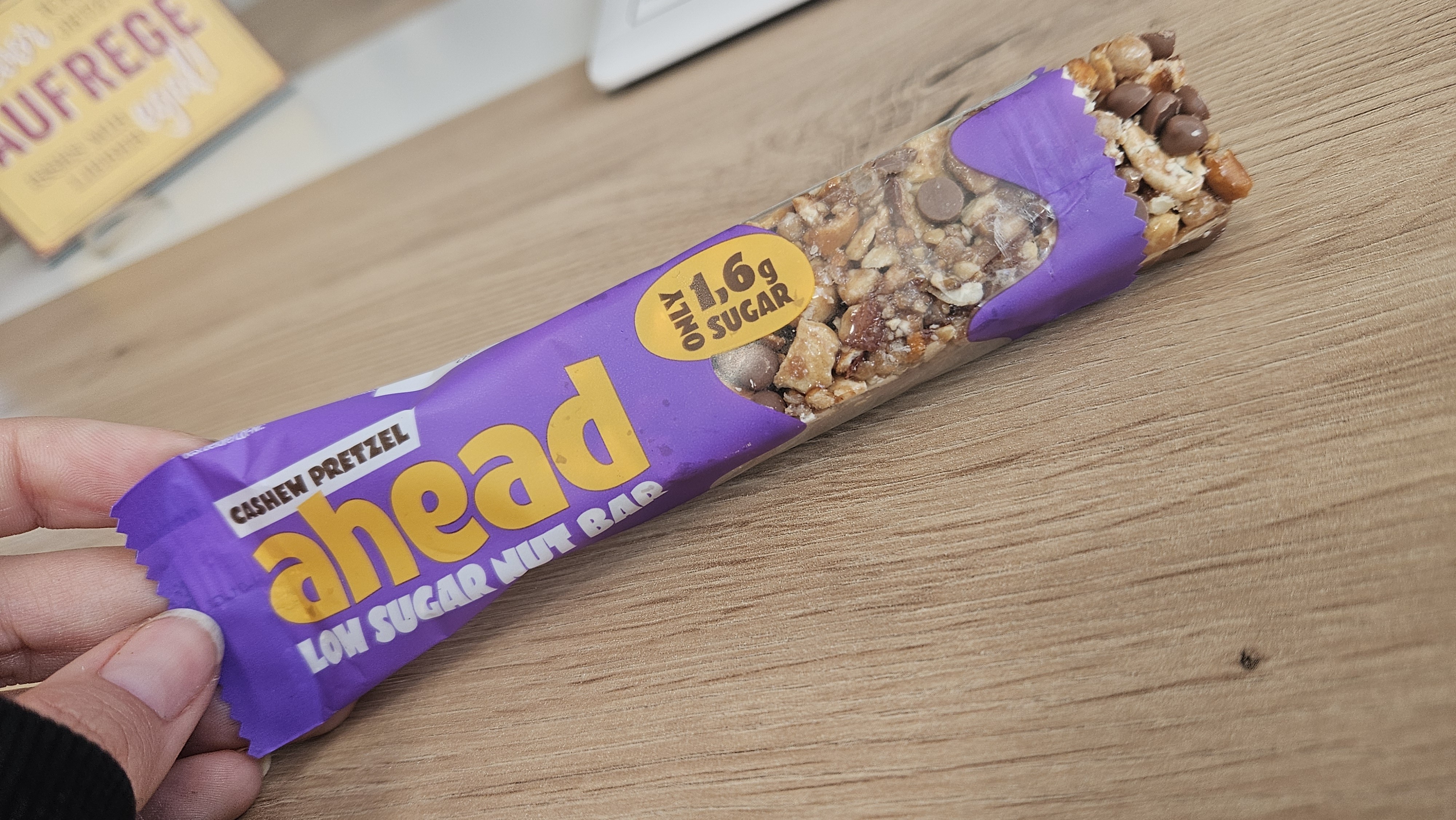 Cashew Pretzel Nut Bar