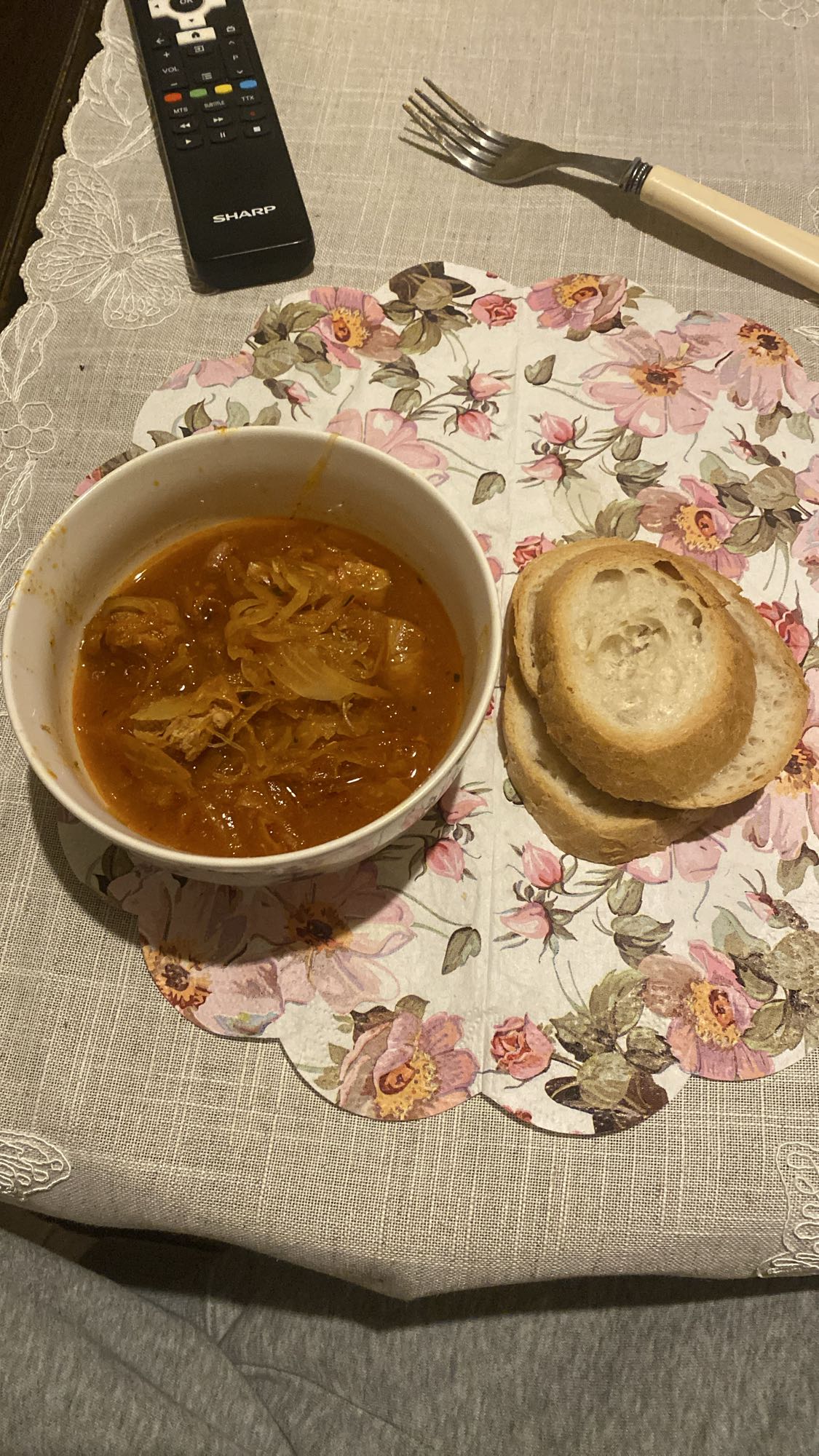bigos z chlebem