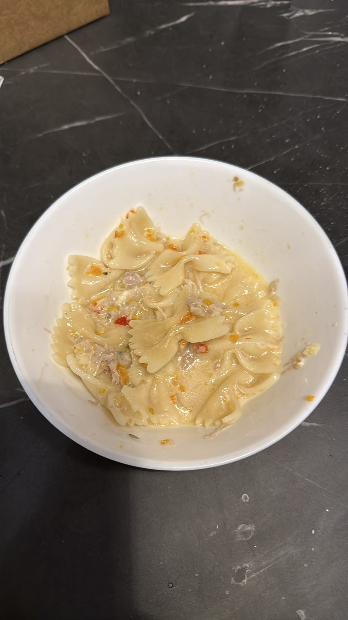 Creamy chicken pasta bowl