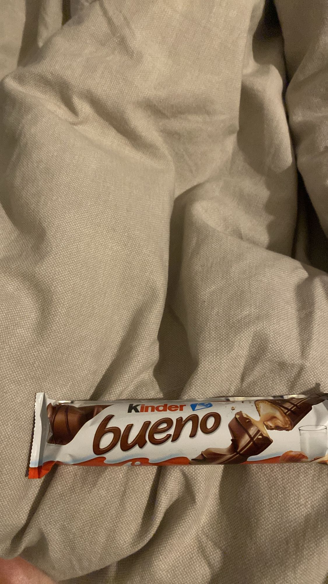 Kinder Bueno baton