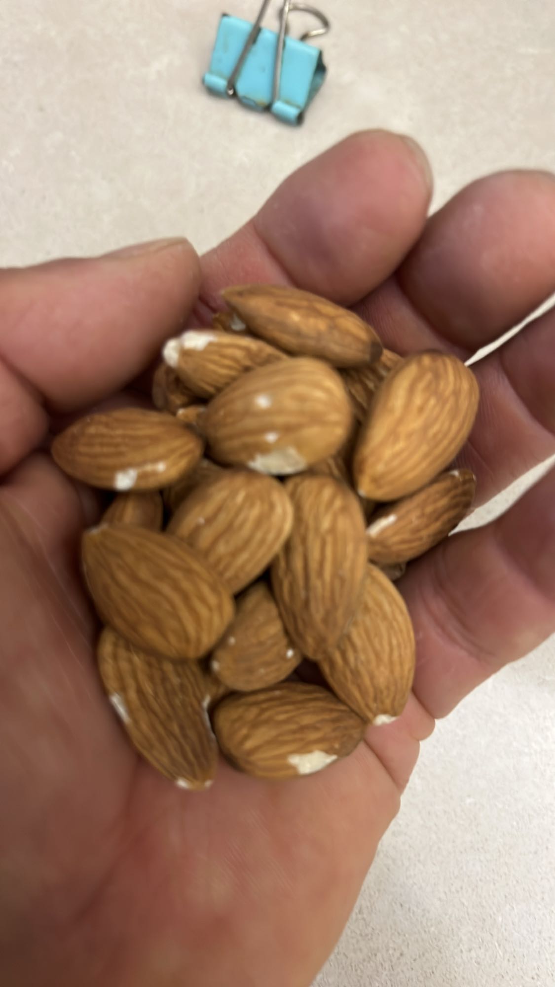 Badem atıştırmalık