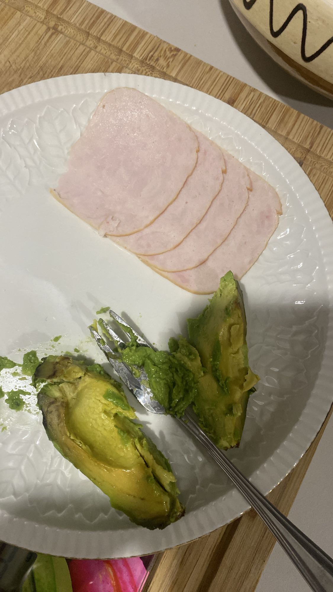Piept de curcan cu avocado