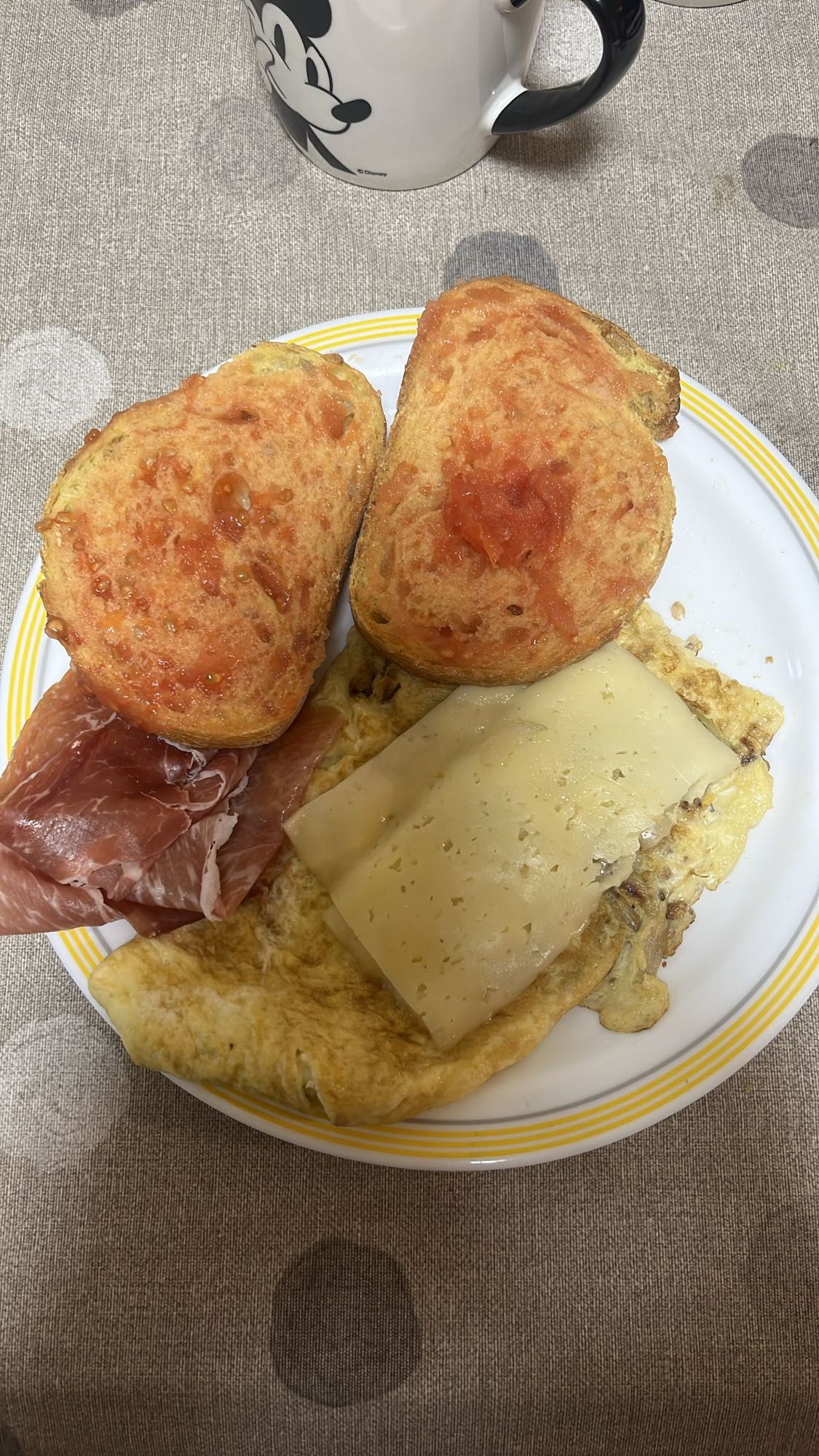 Desayuno mediterráneo