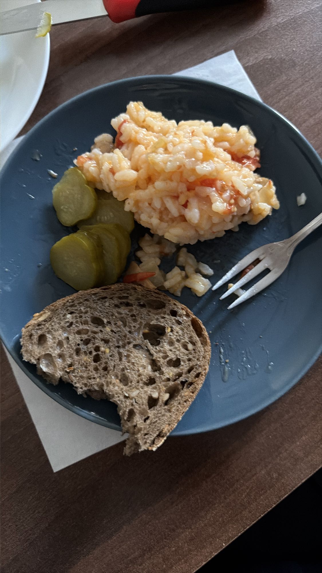 Orez cu murături și pâine