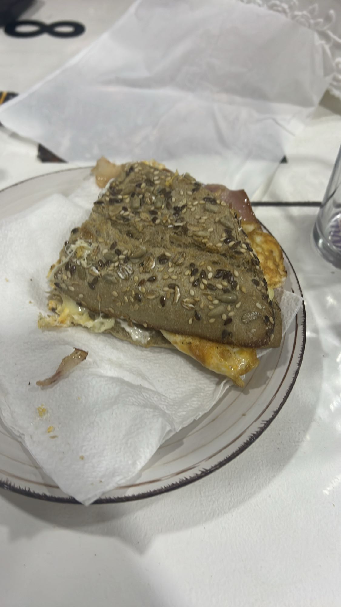 sándwich integral con huevo