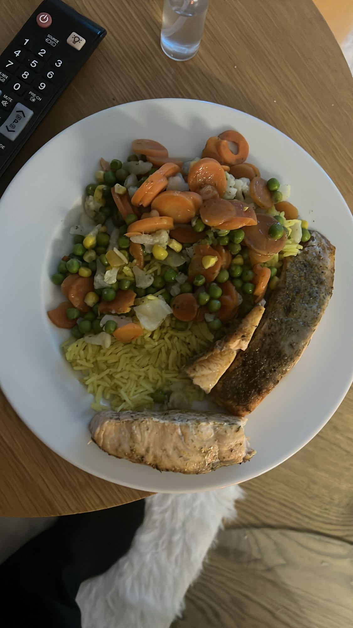 Łosoś z warzywami i ryżem