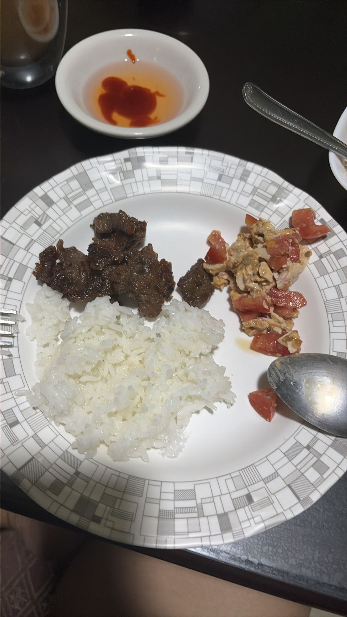 Rice, beef, egg tomato