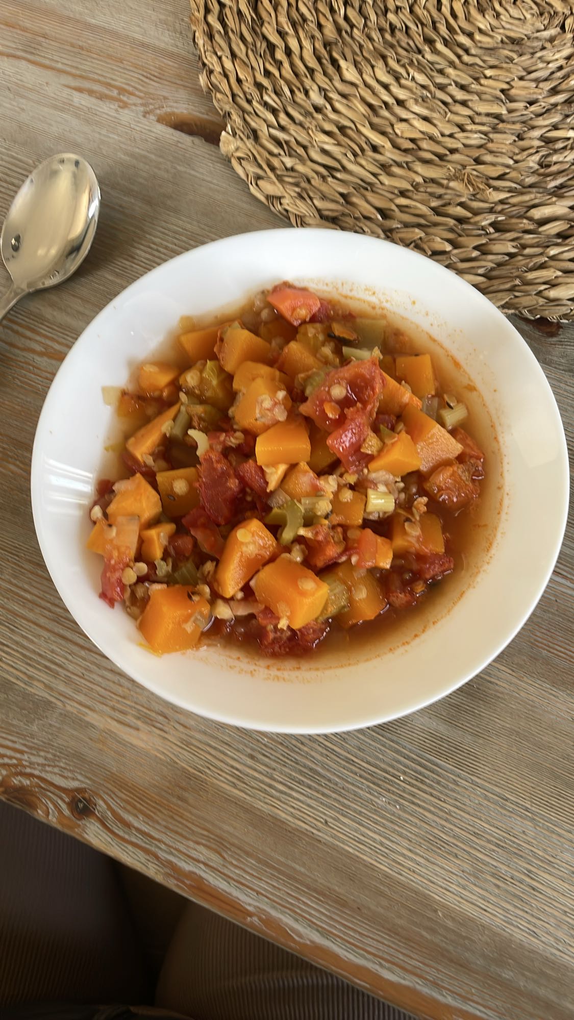 warzywna zupa jednogarnkowa