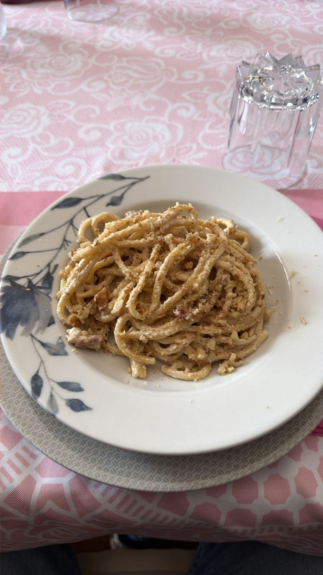 Pasta con noci