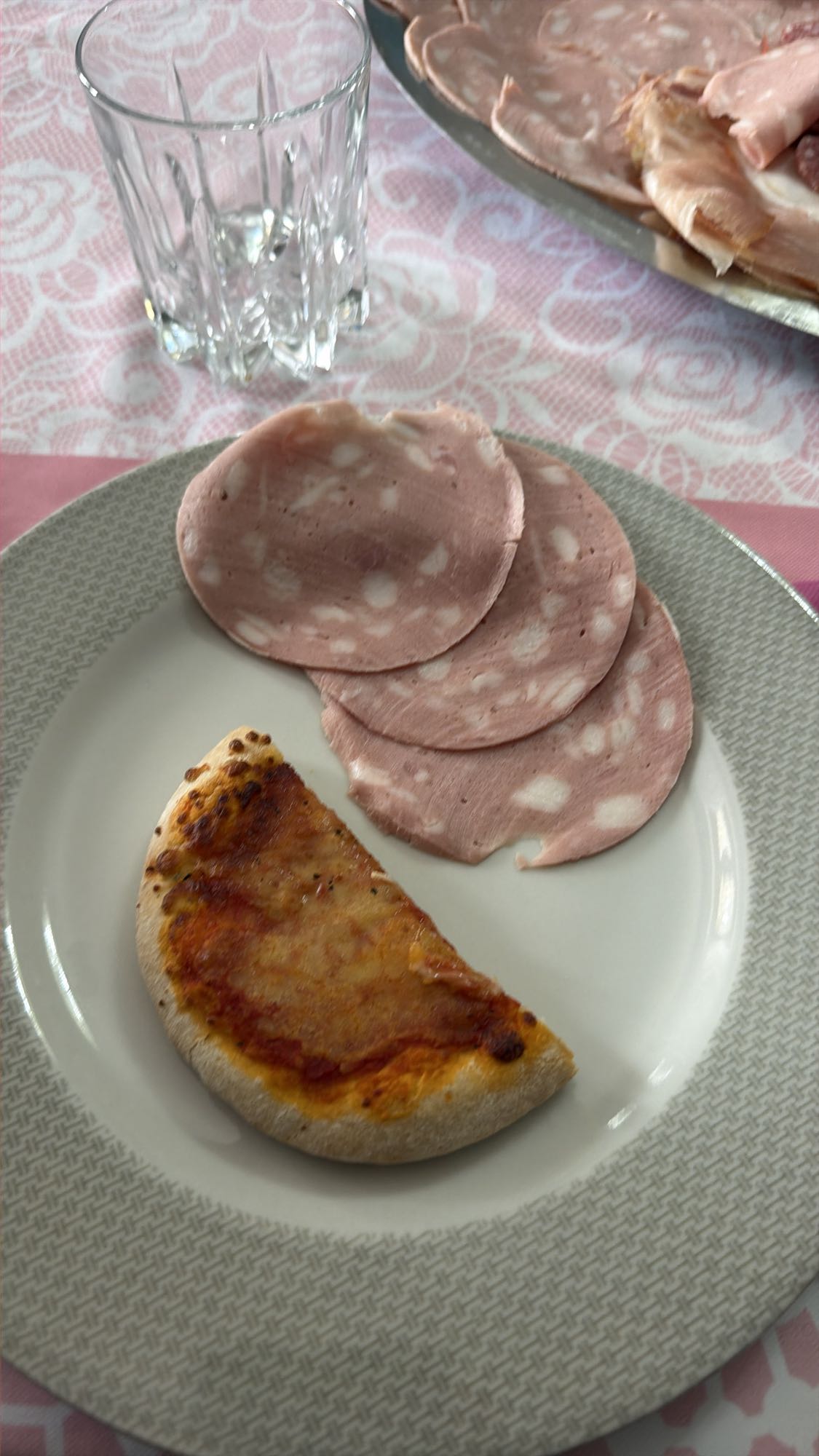 Pizza e mortadella