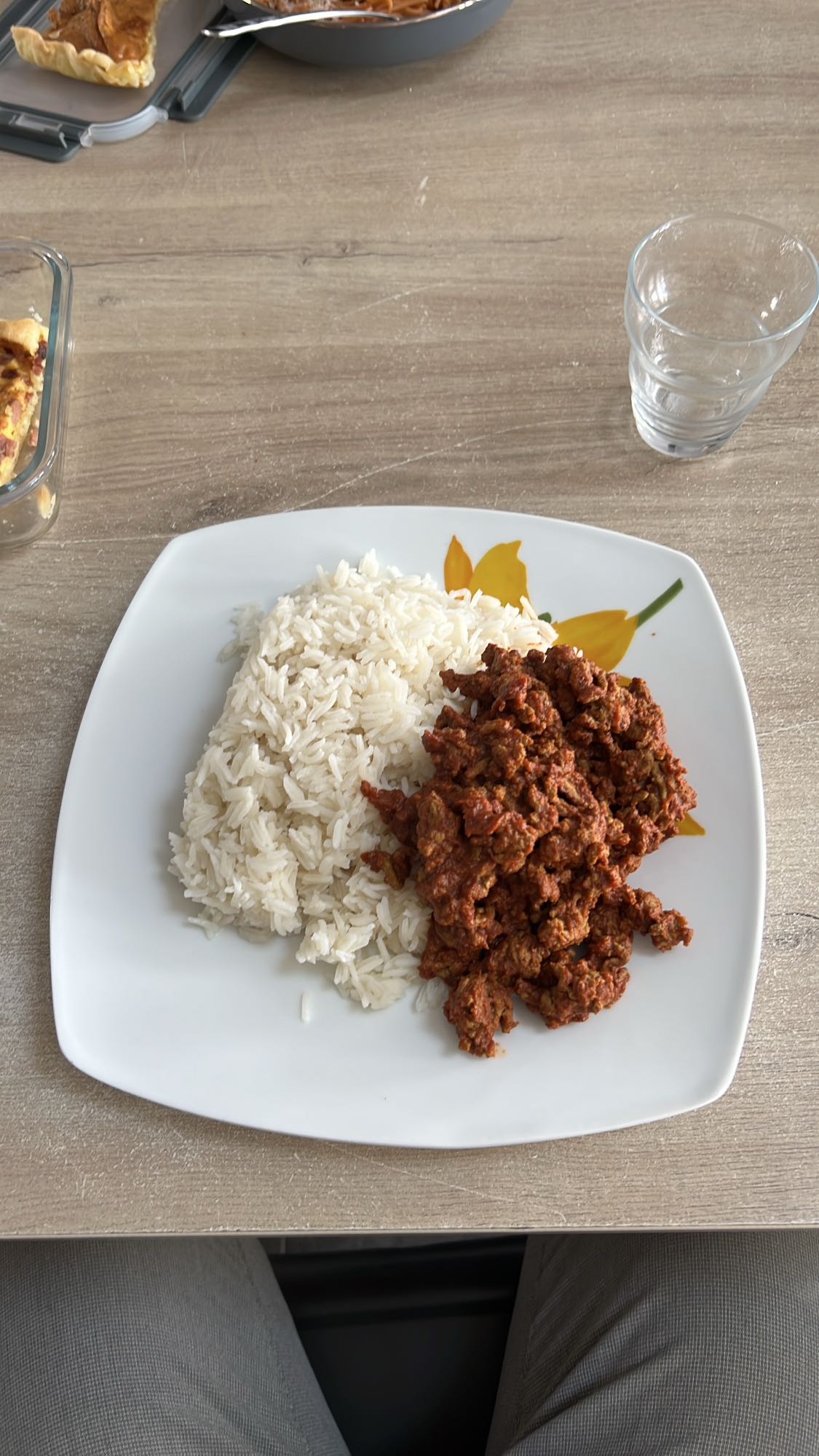 Riz et viande hachée sauce tomate