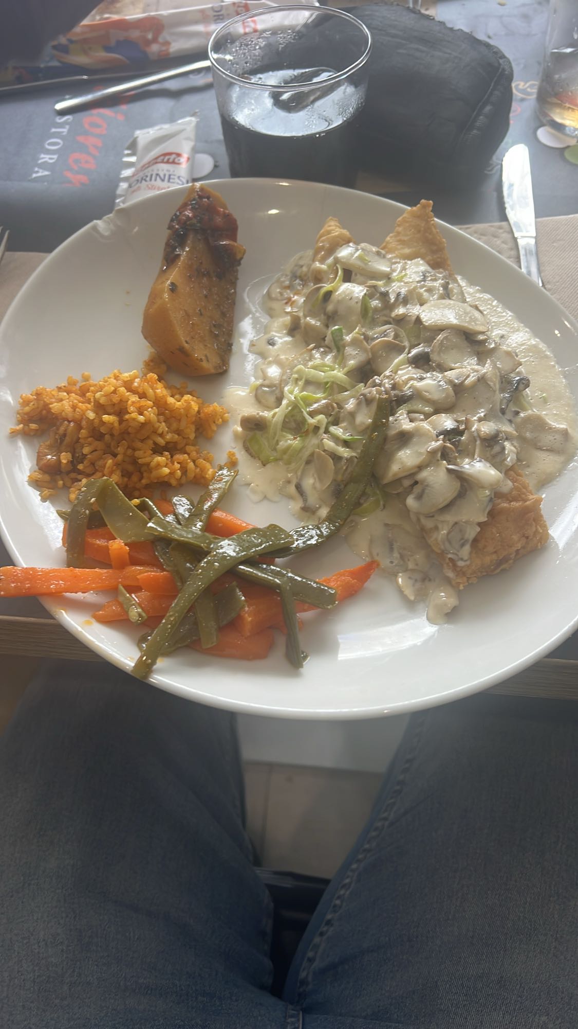 pollo empanizado con crema