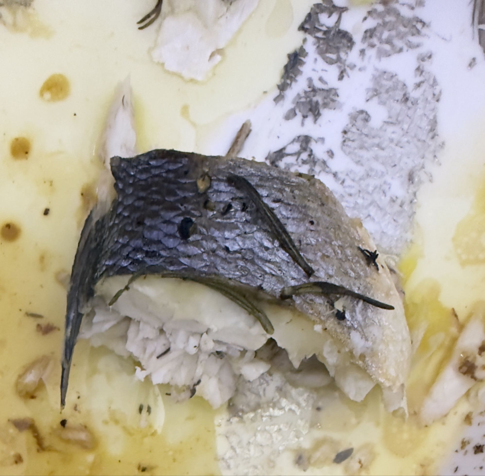 запечённая рыба с маслом