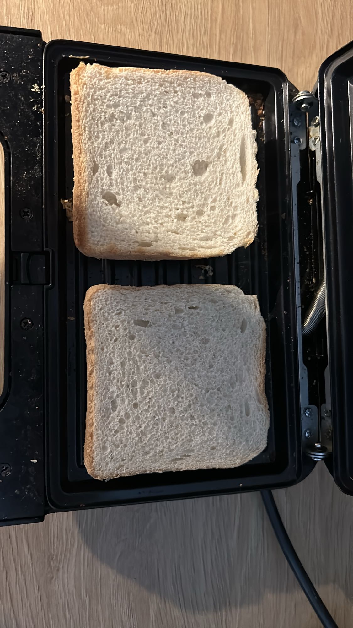 Tost z białego chleba