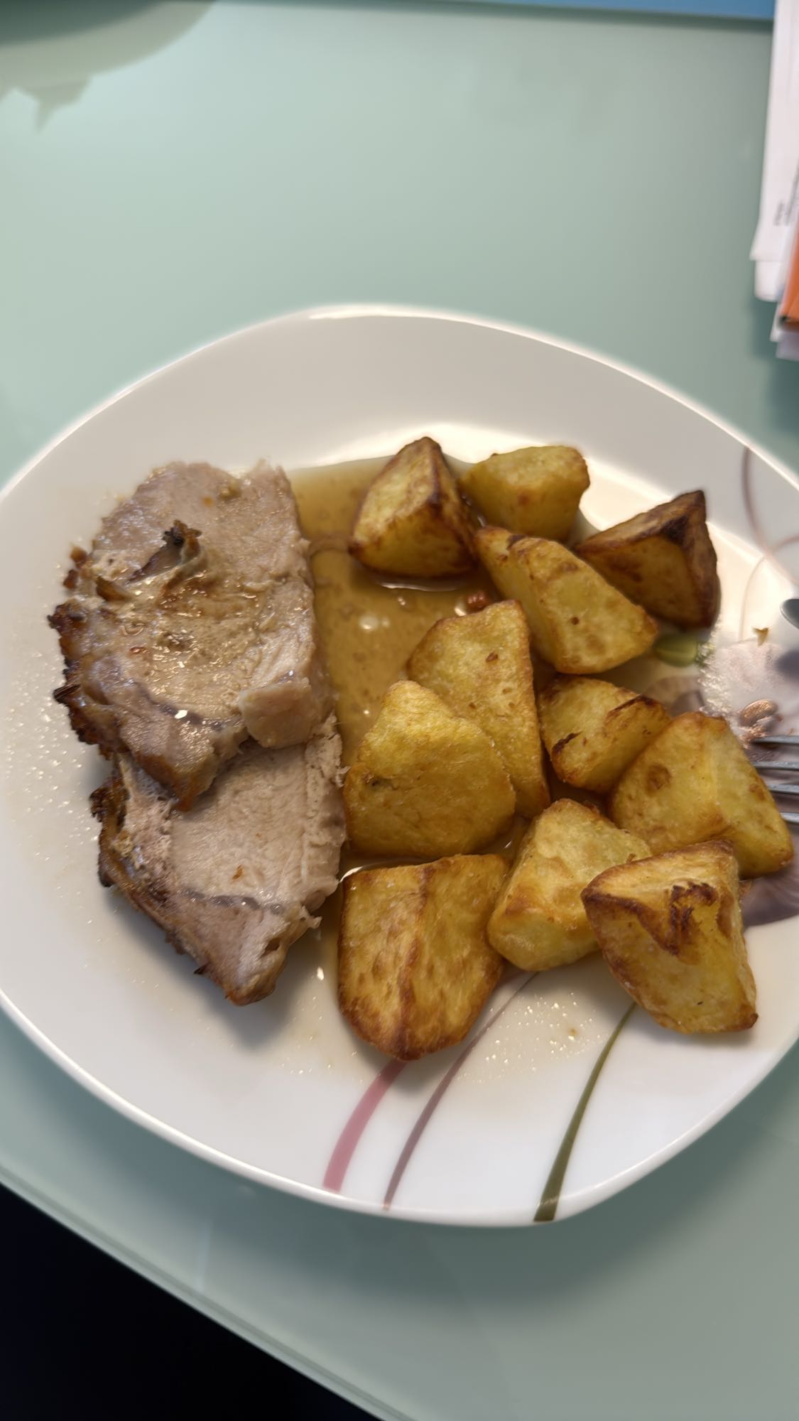 Varkensgebraad met aardappelen