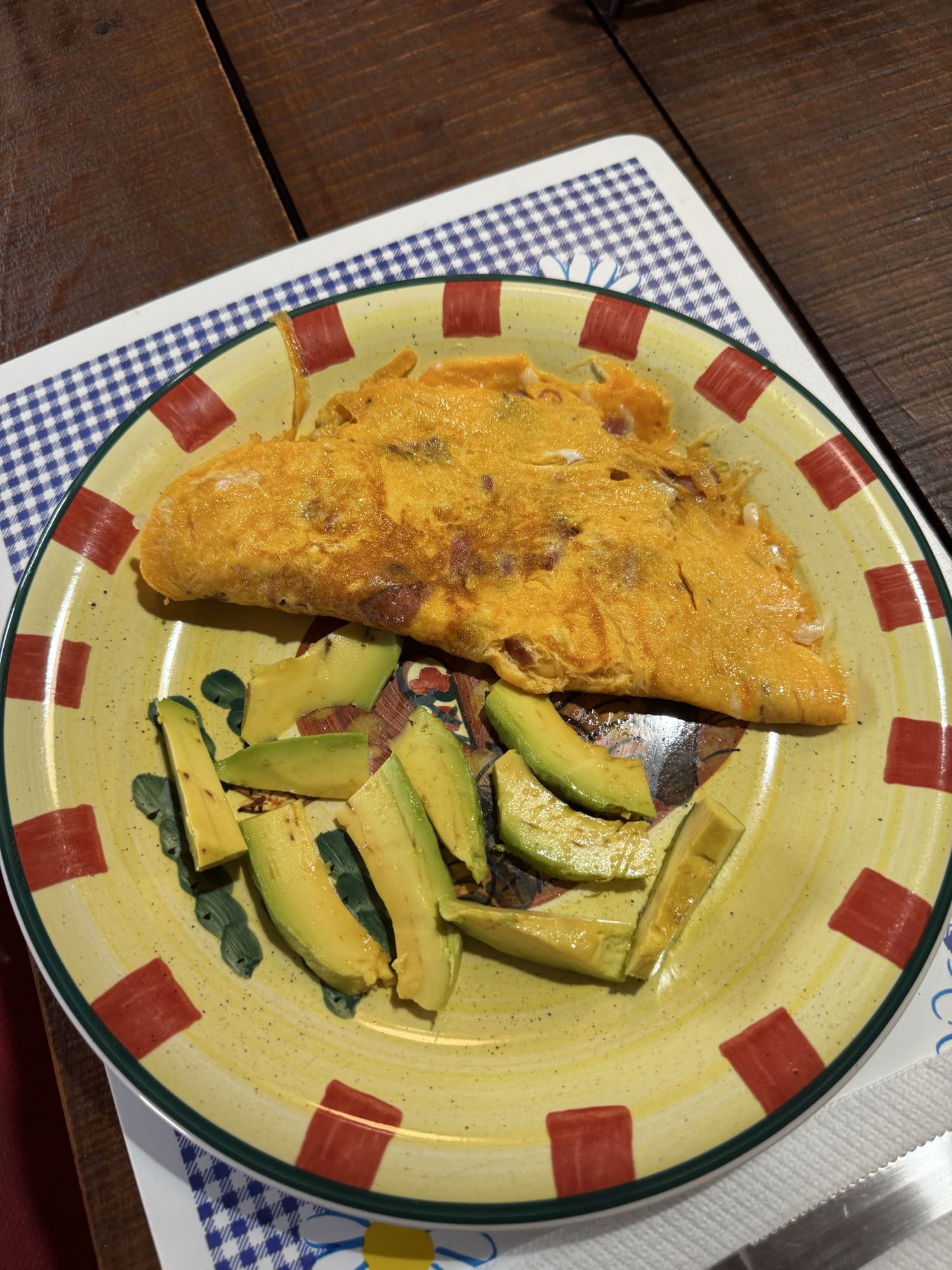 omelette con aguacate