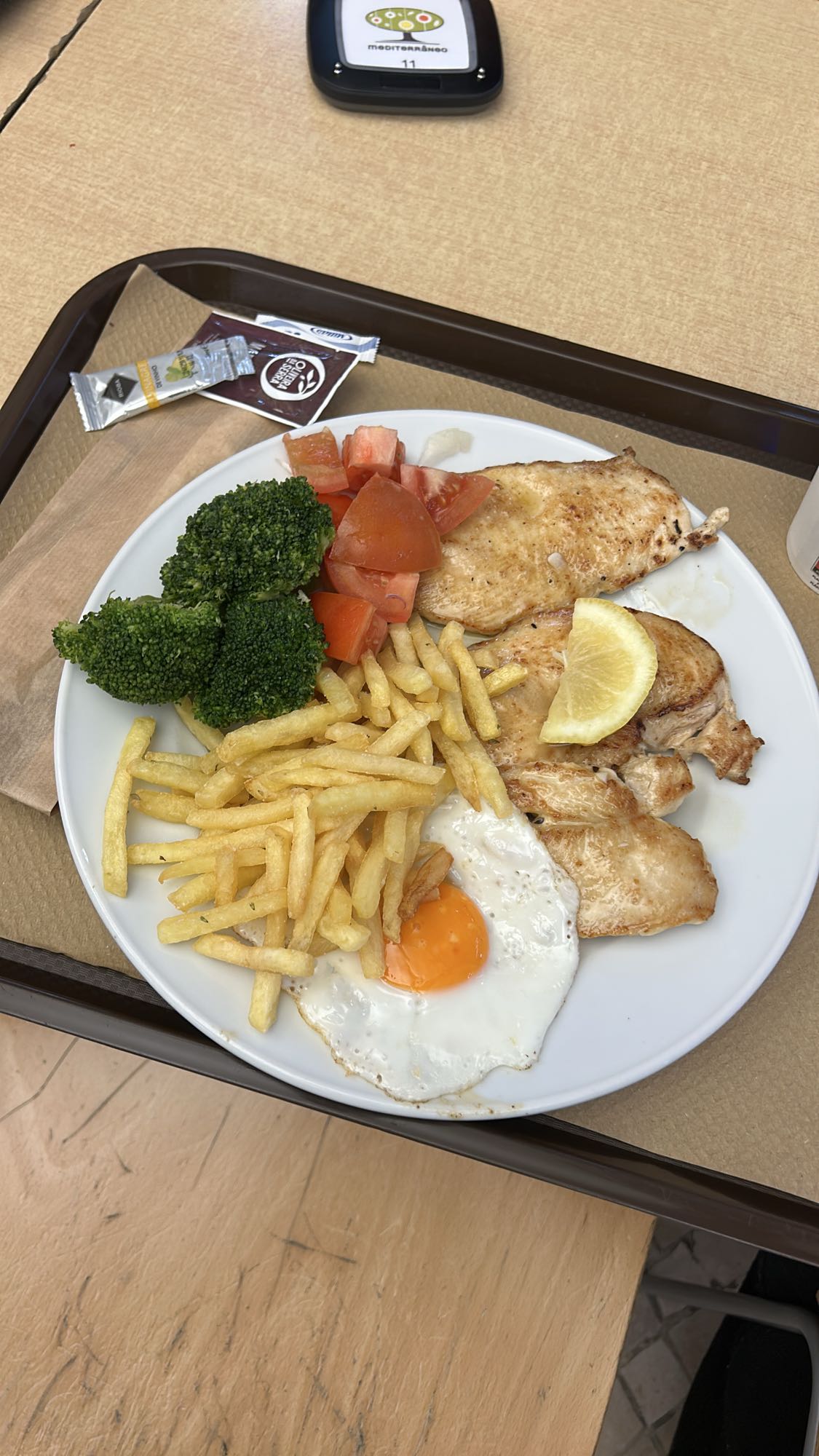 Frango grelhado com batatas
