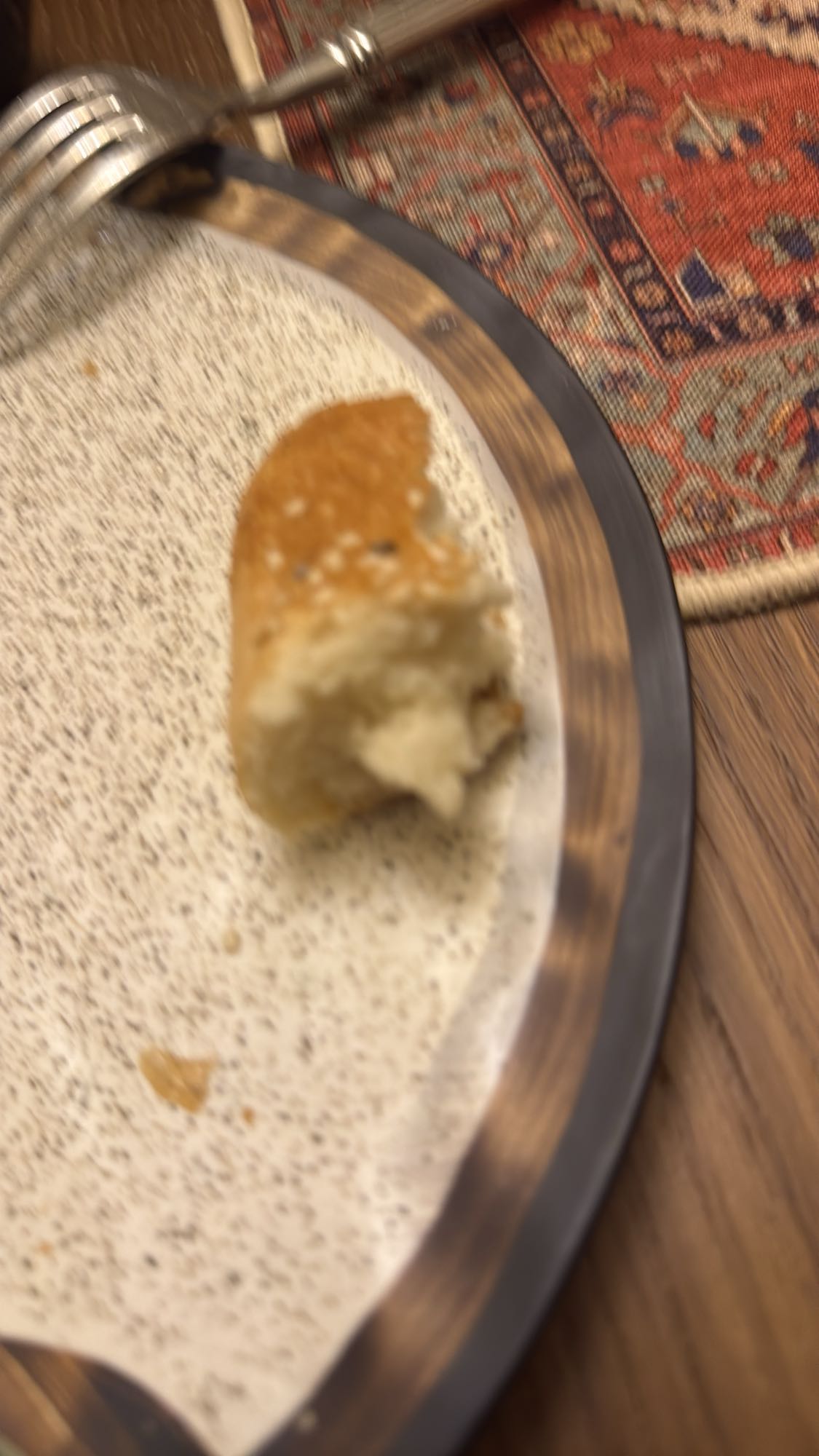 кусочек булочки