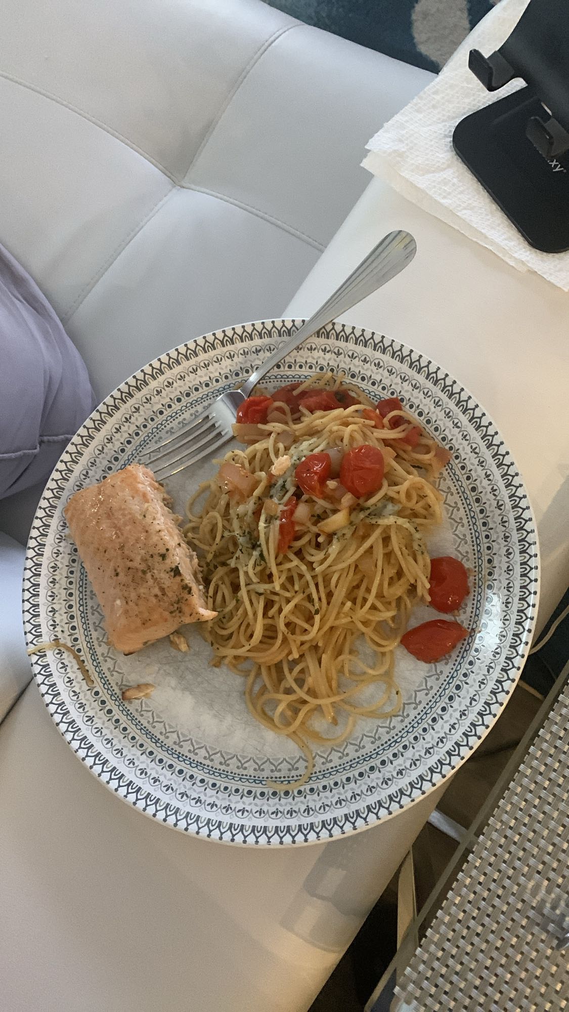 Saumon et pâtes tomates