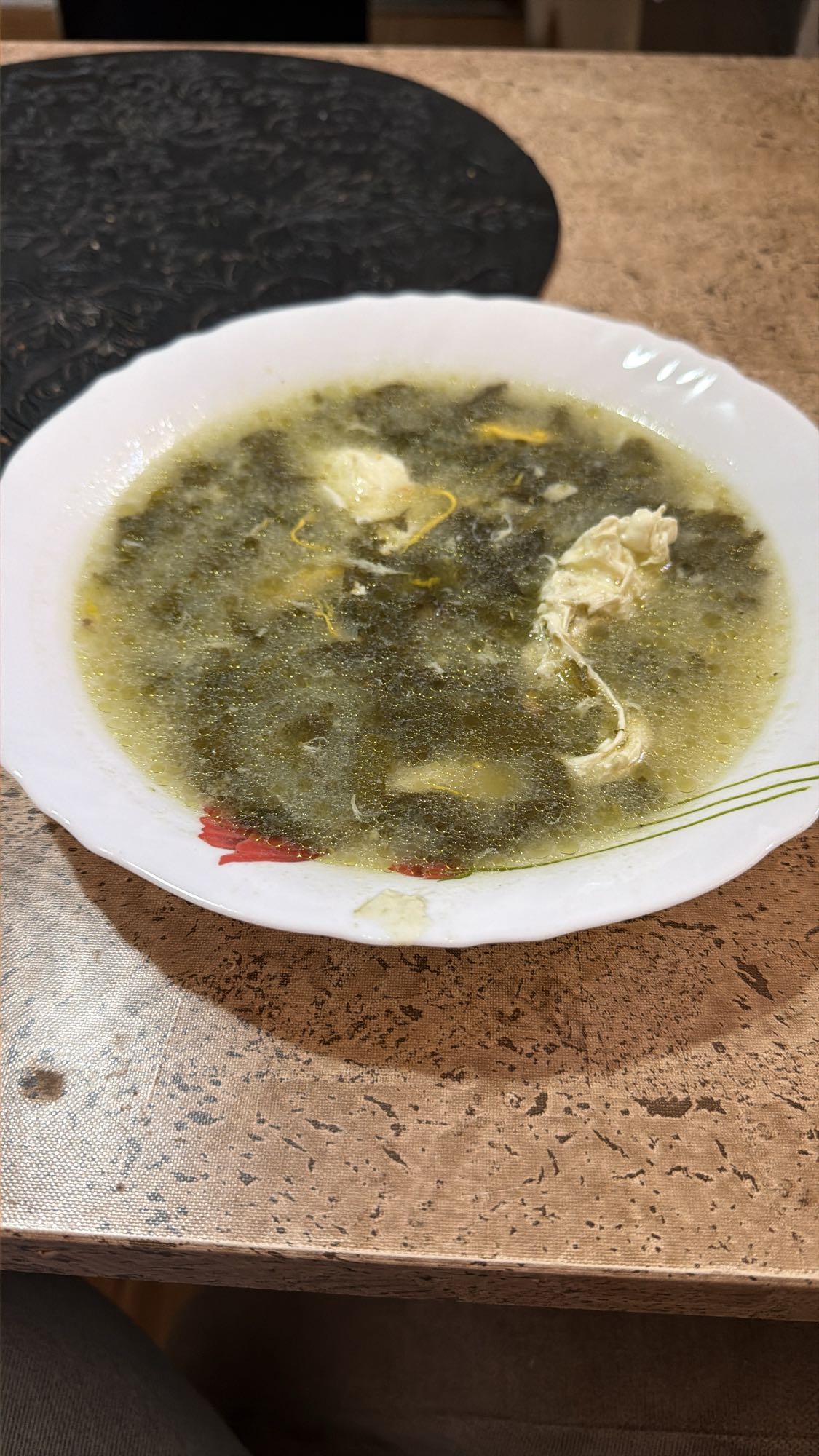 Ciorbă de ștevie cu ou