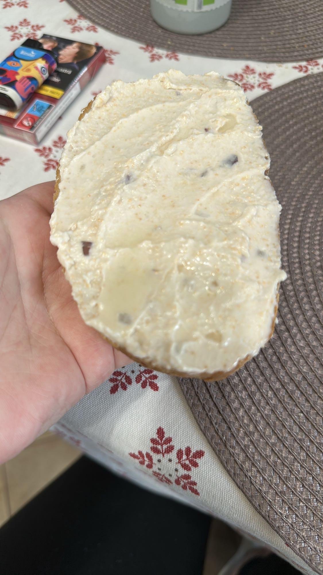 Pâine cu cremă de brânză