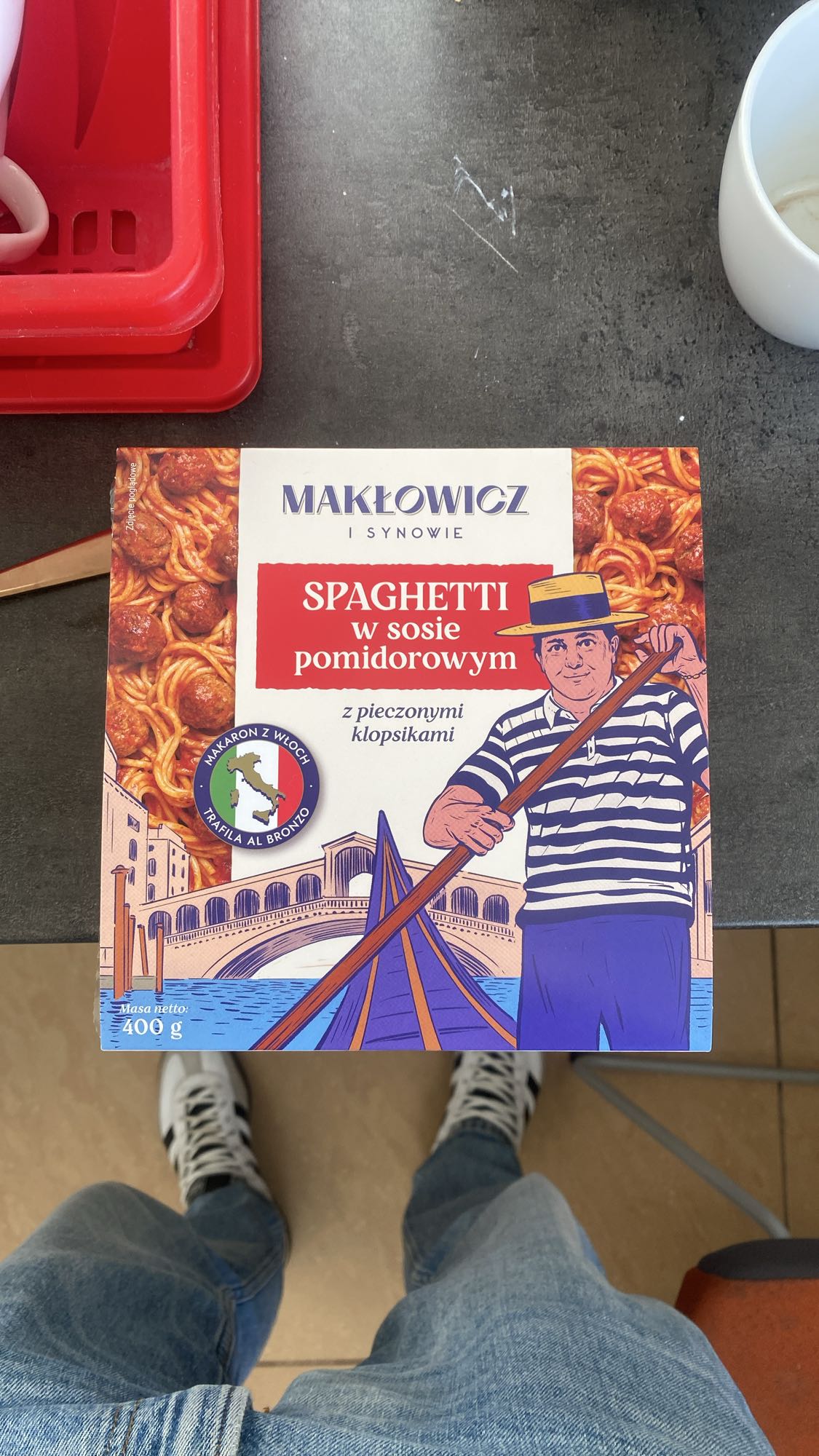 Spaghetti w sosie pomidorowym