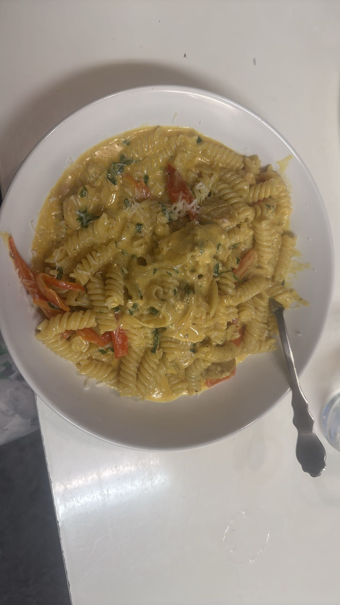 Krämig kycklingpasta