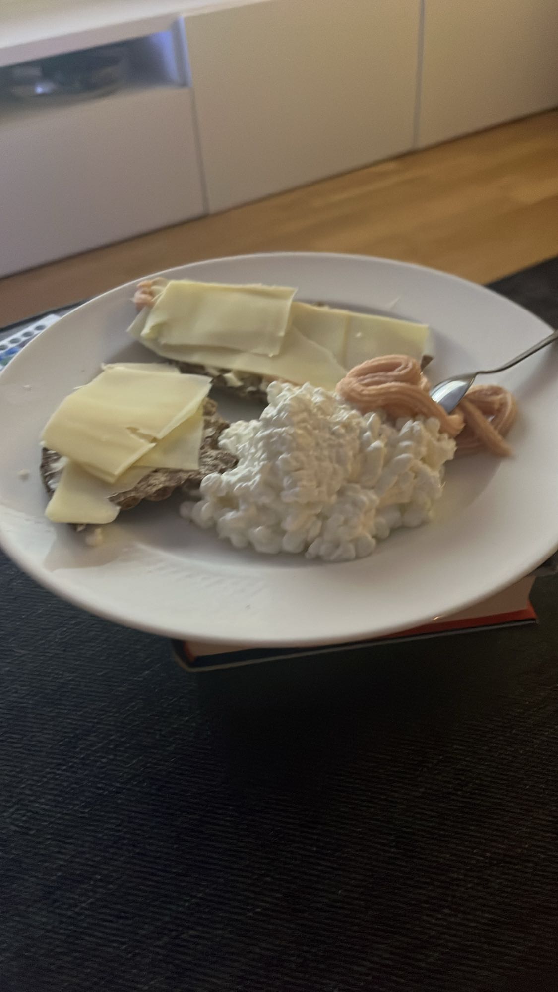 Knäckebröd med pålägg