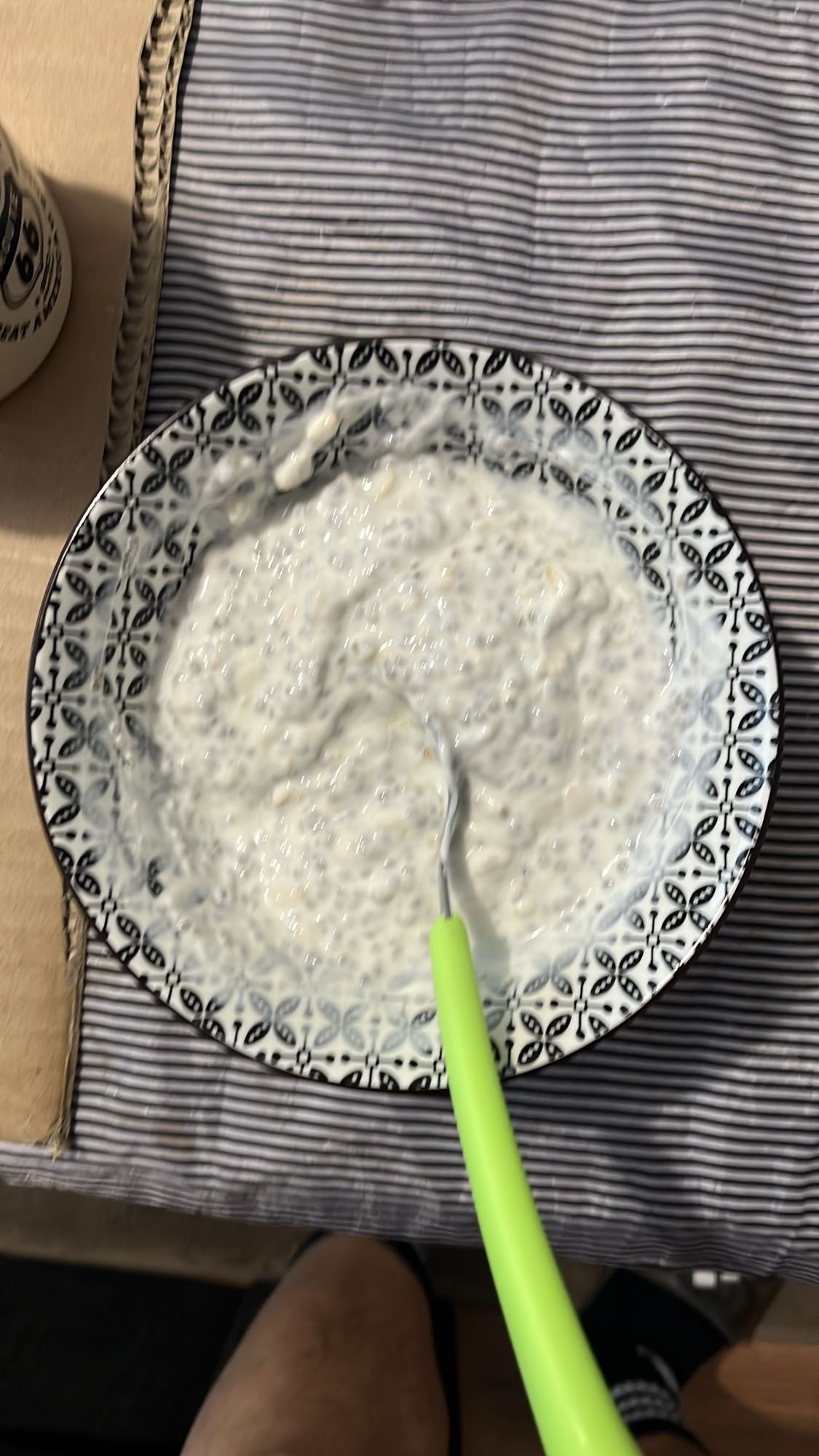 овесена каша с кисело мляко