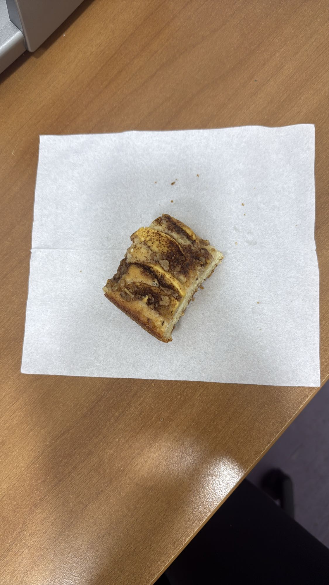 Cinnamon pastry slice